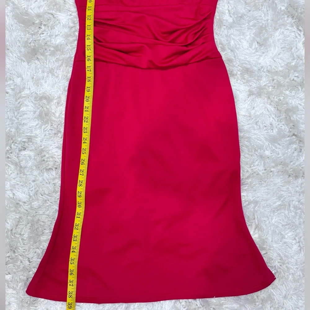 NWOT ❤️ Elegant Red Women's Dress - Picture 13 of 16